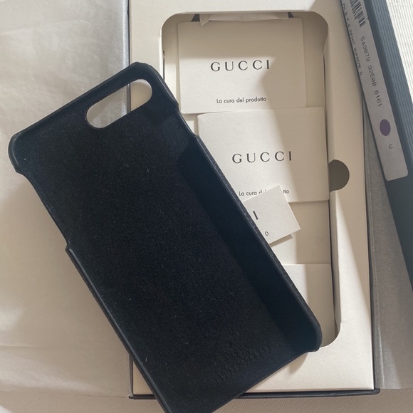 (CFL) Authentic Gucci iPhone 7/8 SE iPhone Case, New in Box - Picture 4 of 10